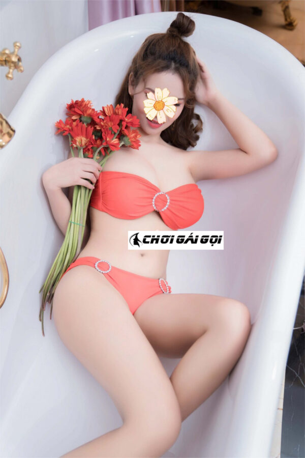 Kha Van Girl Xinh Dang Dep Dich Vu Day Du Chieu Khach Nhu Nguoi Yeu 12