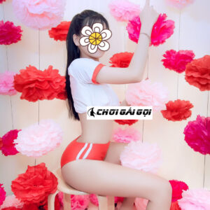 Ly Tran 2k2 hotgril tuoi moi lon da trang mat xinh qua chuan cho 1 hang teen cai gia qua re ae len check 1